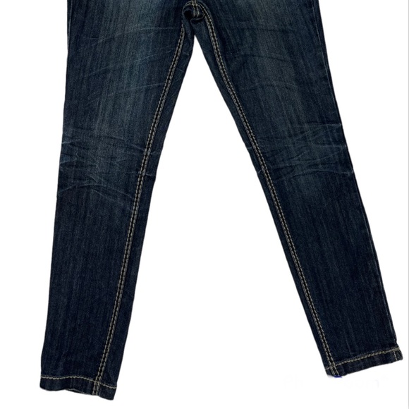 Mossimo Supply Co. Woman’s Skinny Jeans Size 7 - Picture 5 of 7